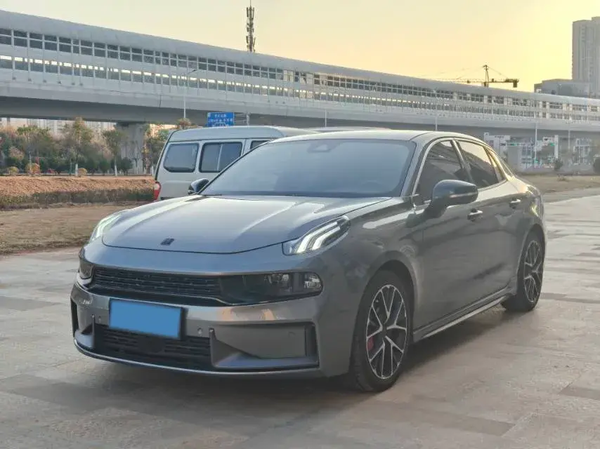 2021 LYNK&CO 03 2.0T 190HP L4 6AT