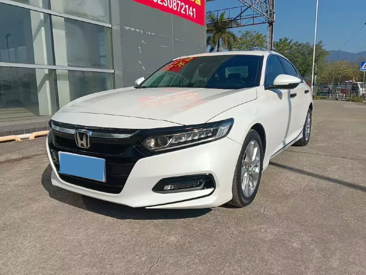 2018 Honda Accord 1.5T 194HP L4 CVT