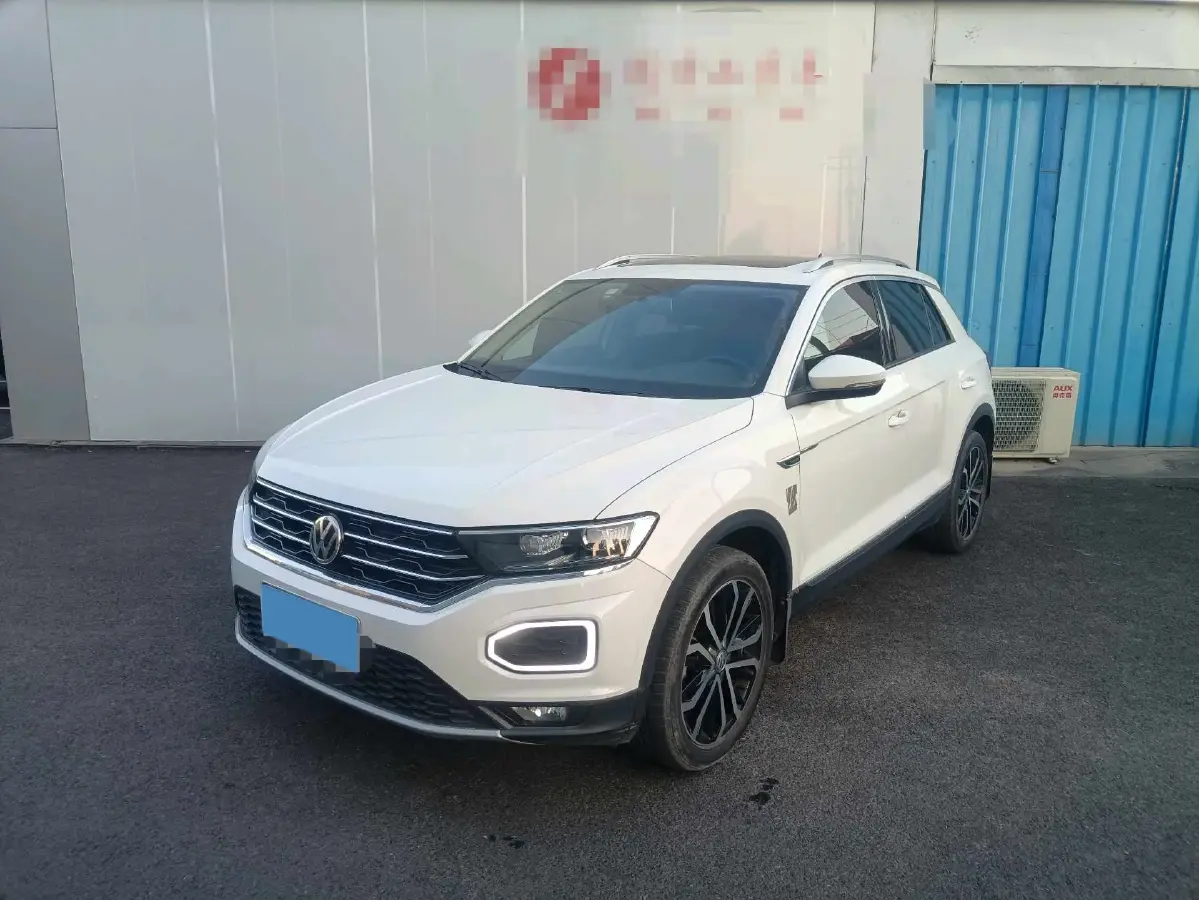 2020 Volkswagen T-Roc 1.4T 150HP L4 7DCT