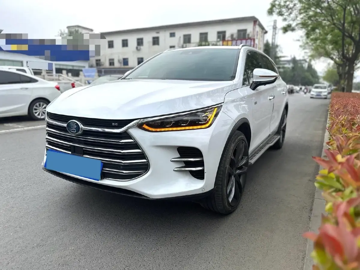 2018 BYD Tang 2.0T 205HP L4 6DCT PHEV 23.97KWH