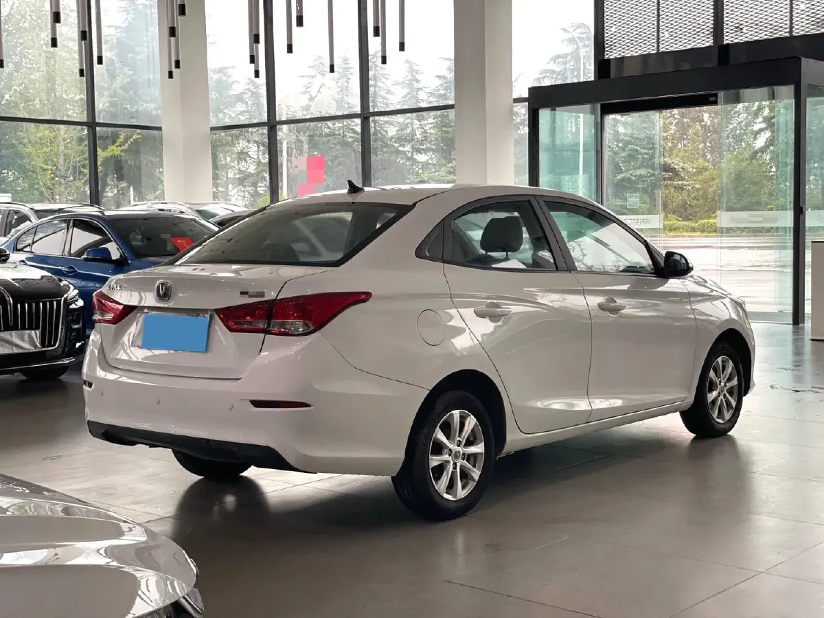 2019 ChangAn Alsvin 1.5L 107HP L4 5DCT,autocango,china used car exporter,china ev exporter,chinese used car exporter,chinese used ev exporter