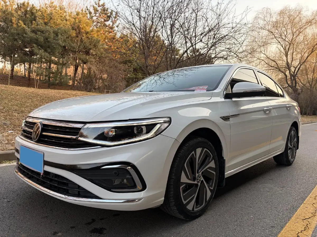 2023 Volkswagen Bora 1.4T 150HP L4 7DCT