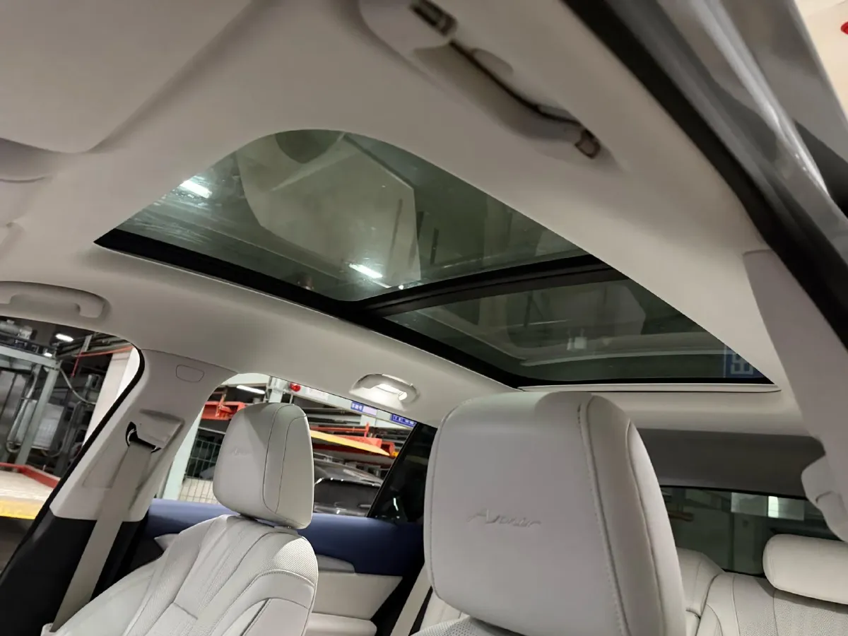 2024 Buick EnvisionPlus 2.0T 237HP L4 9AT,autocango,china used car exporter,china ev exporter,chinese used car exporter,chinese used ev exporter