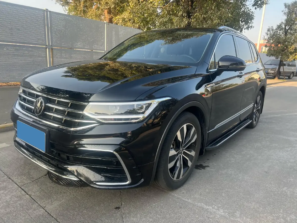 2024 Volkswagen Tiguan L 2.0T 186HP L4 7DCT