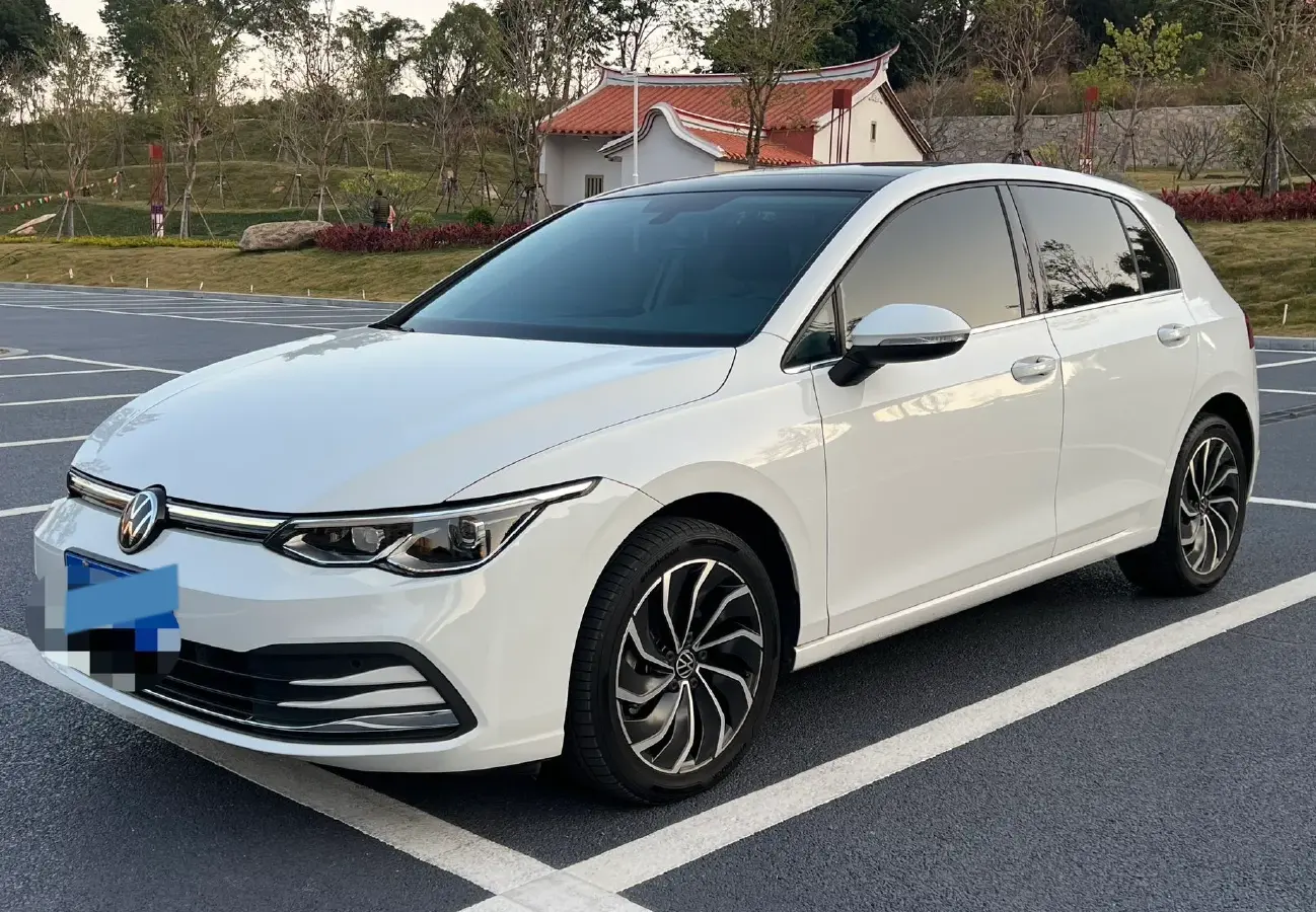 2024 Volkswagen Golf 1.4T 150HP L4 7DCT