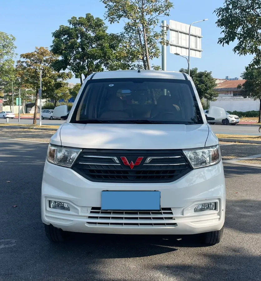 2021 ChangAn KuaYue KuaYueWang X3 1.6L 122HP L4 5MT,autocango,china used car exporter,china ev exporter,chinese used car exporter,chinese used ev exporter