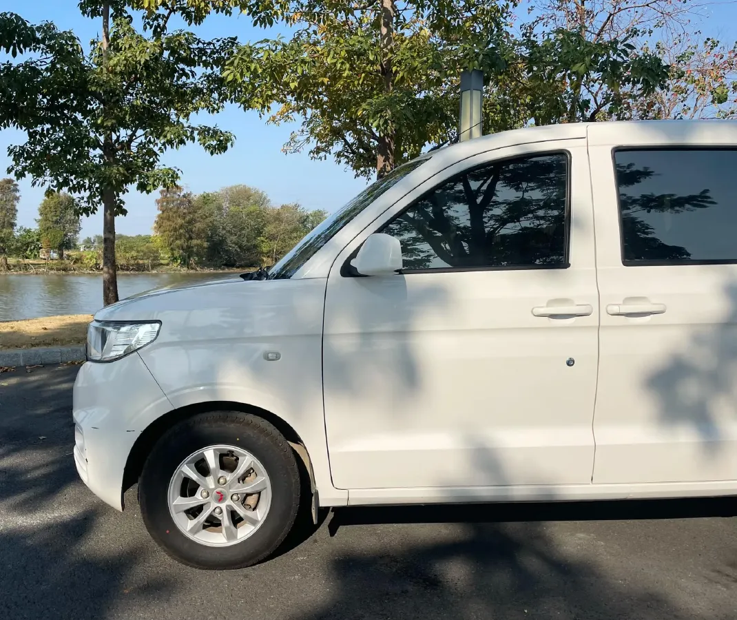 2021 ChangAn KuaYue KuaYueWang X3 1.6L 122HP L4 5MT,autocango,china used car exporter,china ev exporter,chinese used car exporter,chinese used ev exporter