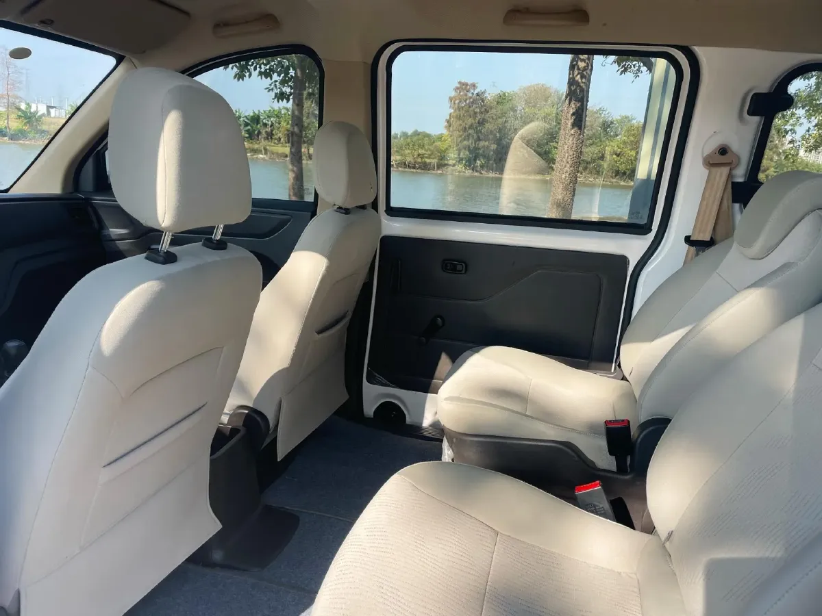 2021 ChangAn KuaYue KuaYueWang X3 1.6L 122HP L4 5MT,autocango,china used car exporter,china ev exporter,chinese used car exporter,chinese used ev exporter