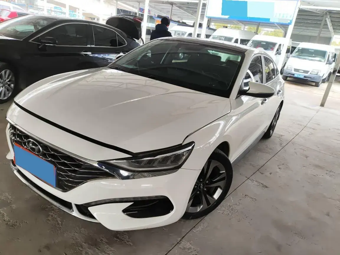 2019 Hyundai La Festa 1.6T 204HP L4 7DCT