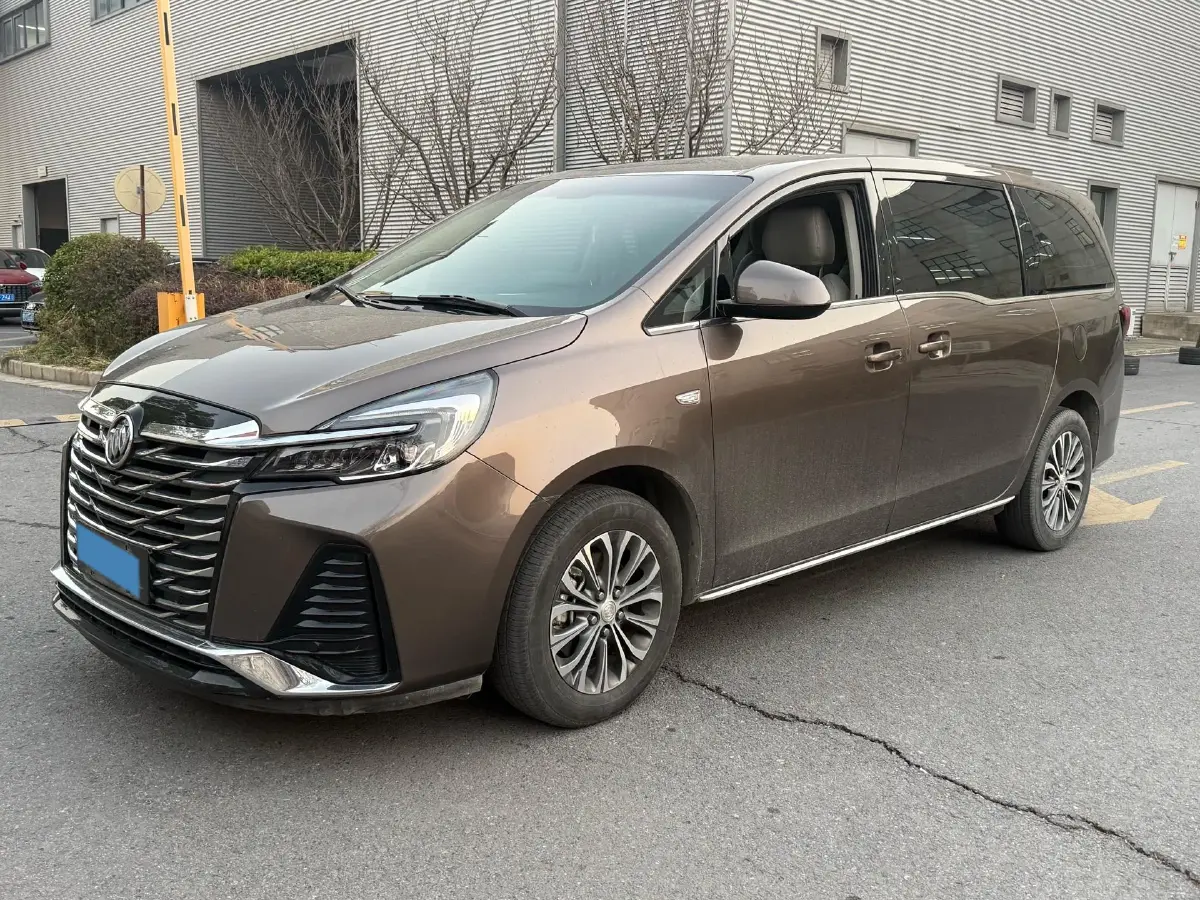 2023 Buick GL8 2.0T 237HP L4 9AT