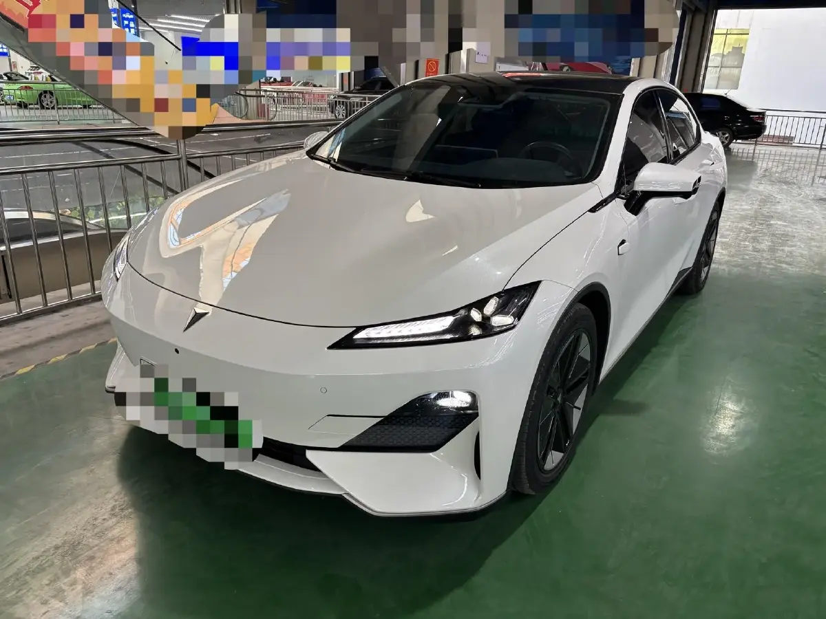 2022 Mazda 3 Axela 2.0L 158HP L4 6AT