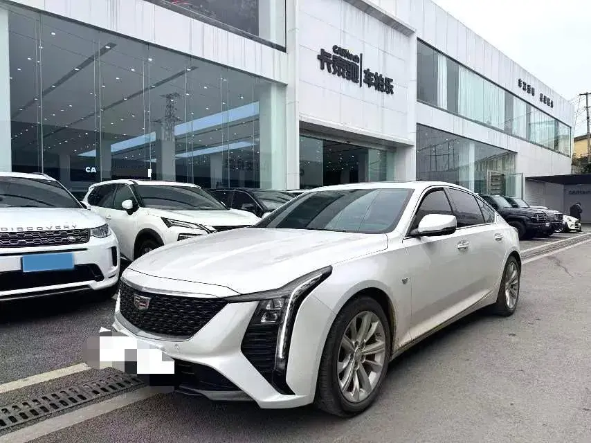 2024 Cadillac CT5 2.0T 237HP L4 10AT