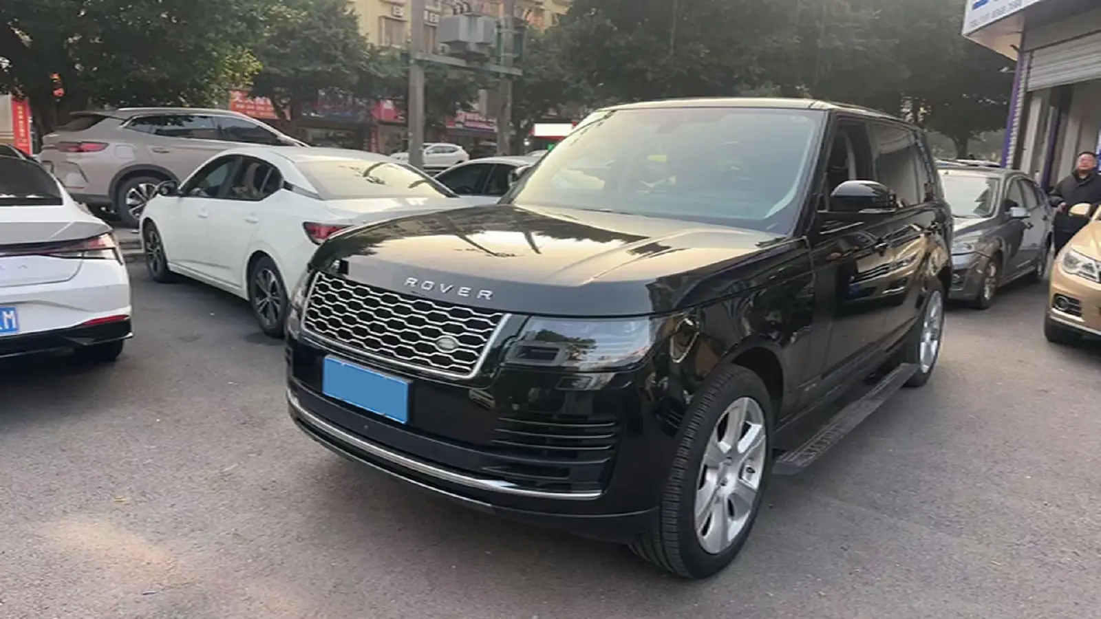 2019 Land Rover Range Rover 3.0T 381HP V6 8AT
