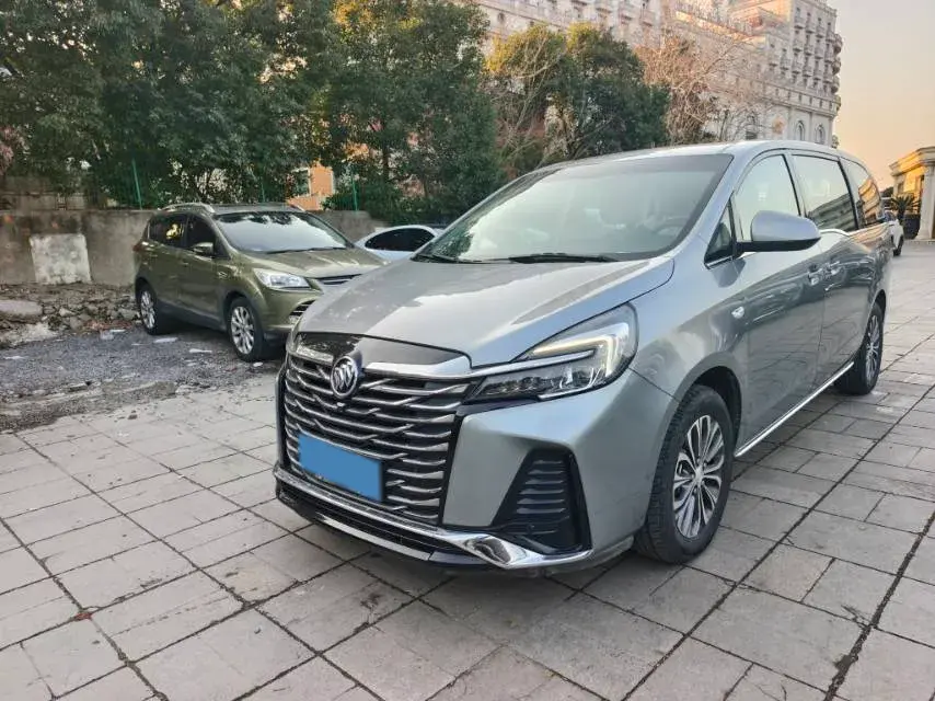 2023 Buick GL8 2.0T 237HP L4 9AT