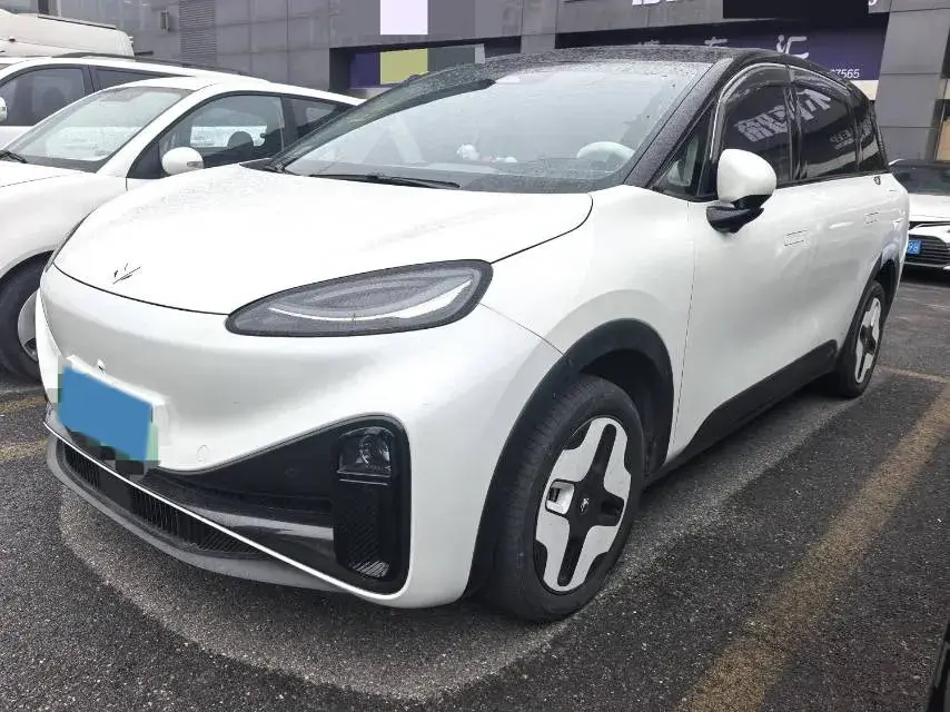 2023 JAC T8 2.0T 170HP L4 8AT