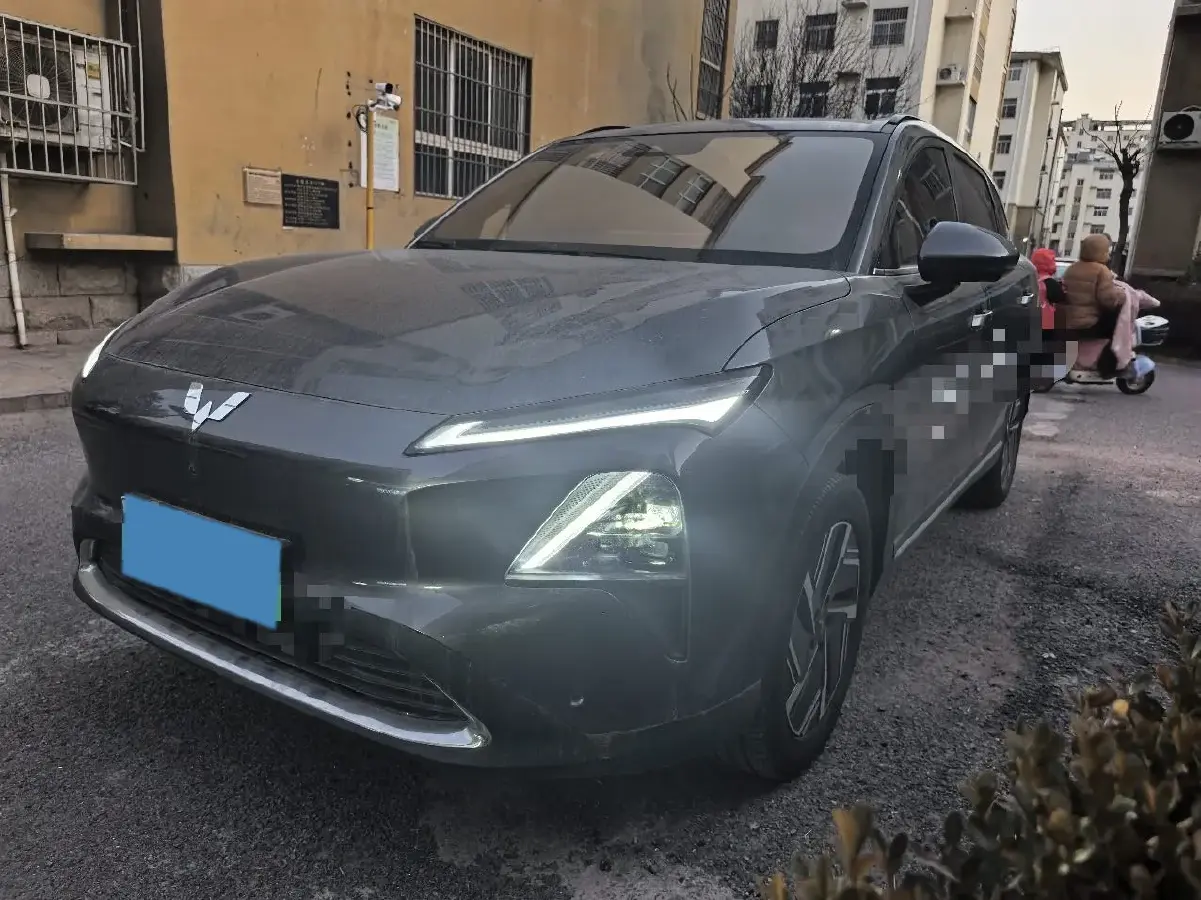 2024 WuLing XingGuangS 1.5L 106HP L4 E-CVT PHEV 20.5KWH