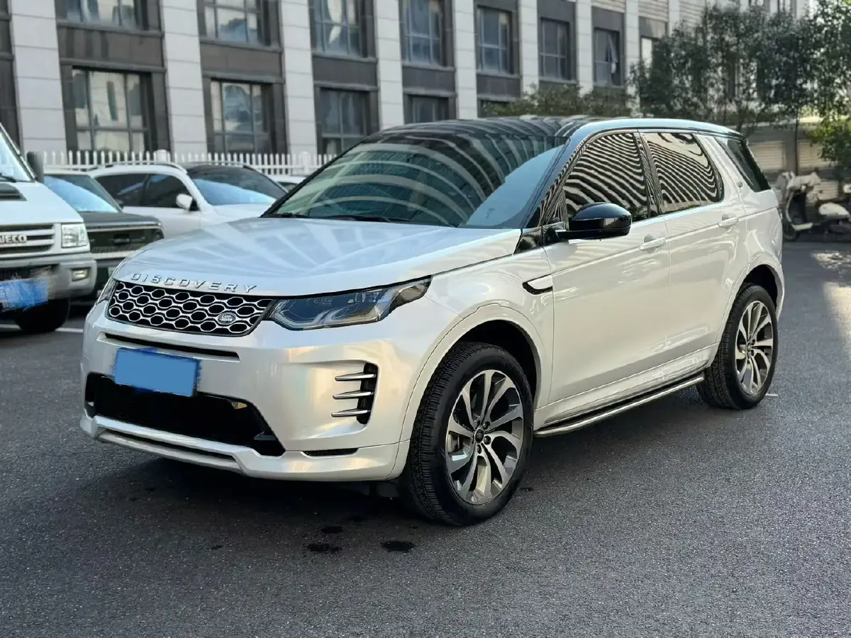 2024 Land Rover Discovery Sport 2.0T 249HP L4 9AT