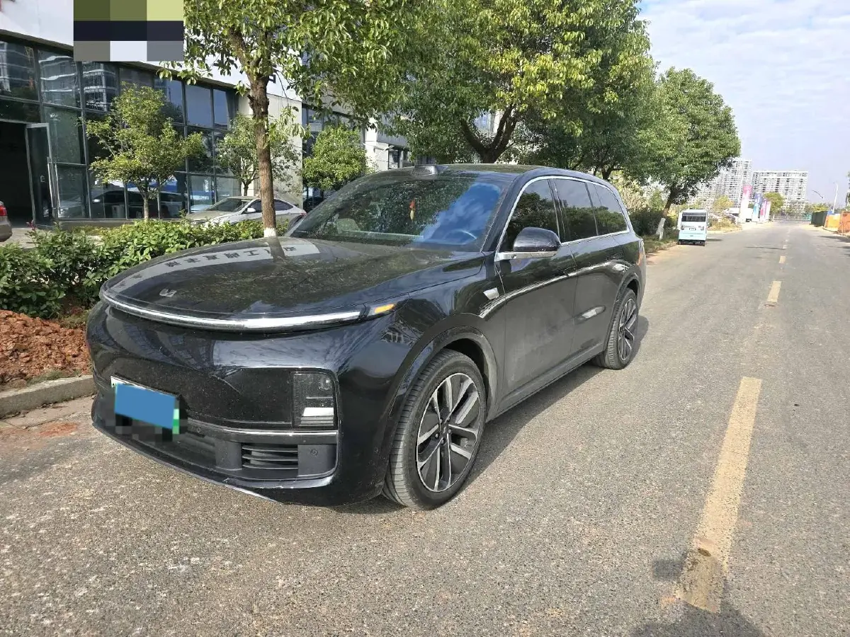 2024 Toyota Land Cruiser Prado 2.4T 282HP L4 8AT Hybrid