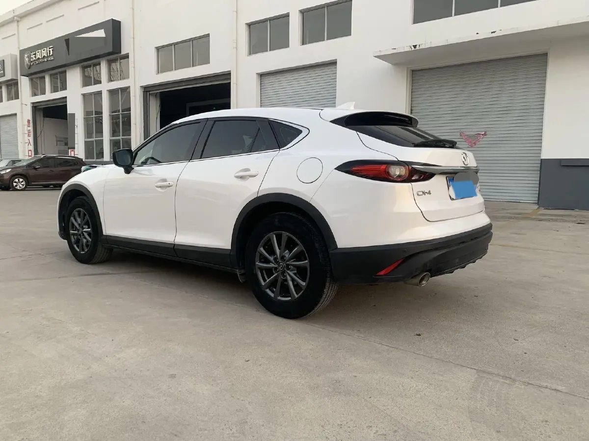 2021 Mazda CX-4 2.0L 158HP L4 6AT,autocango,china used car exporter,china ev exporter,chinese used car exporter,chinese used ev exporter
