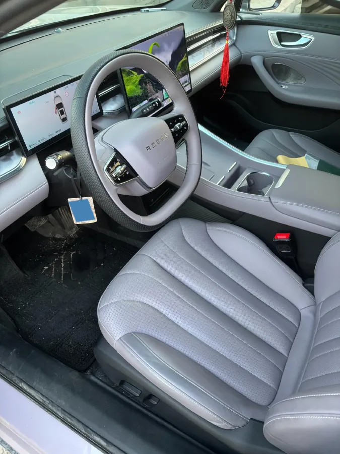 2025 Roewe M7 DMH 1.5L 112HP L4 1DHT PHEV,autocango,china used car exporter,china ev exporter,chinese used car exporter,chinese used ev exporter