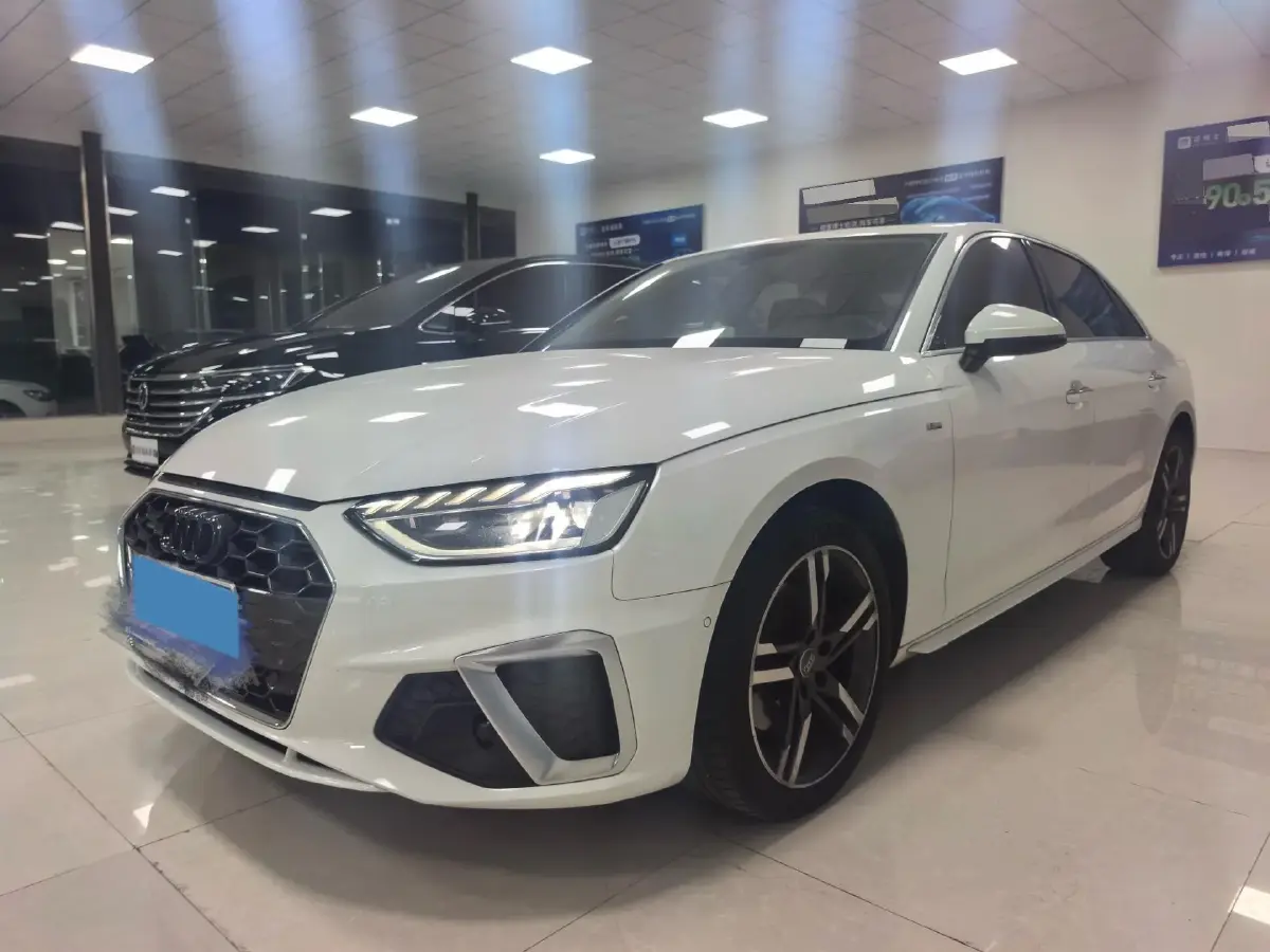 2020 Audi A4L 2.0T 190HP L4 7DCT