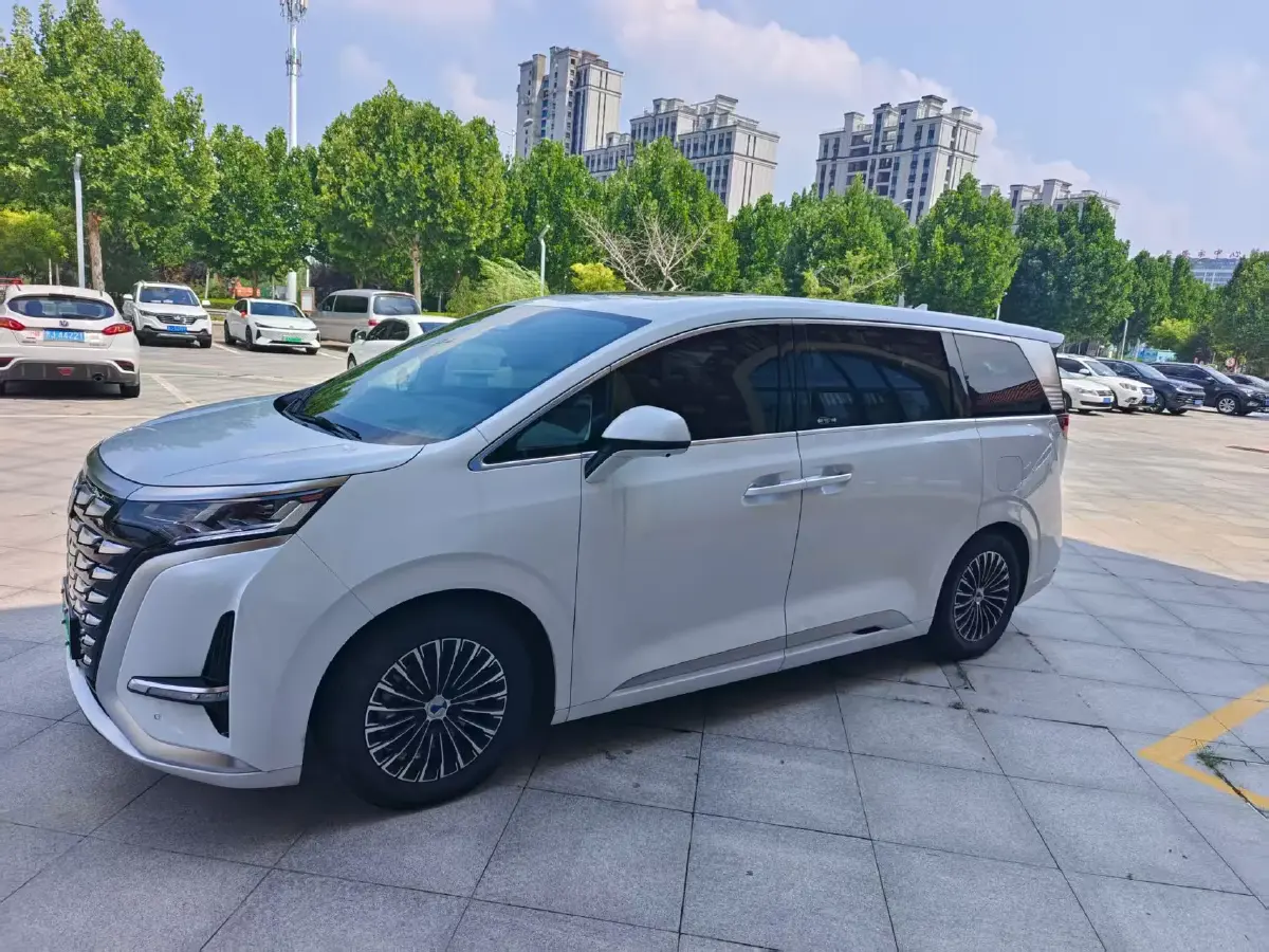 2022 Mercedes-Benz GLC Class 2.0T 197HP L4 9AT