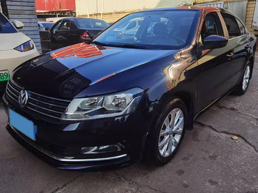 2017 Zotye Damy X7 1.8T 177HP L4 5MT