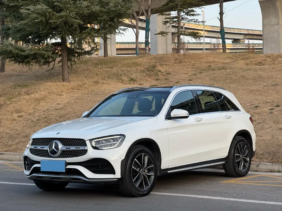 2020 Mercedes-Benz GLC Class 2.0T 258HP L4 9AT