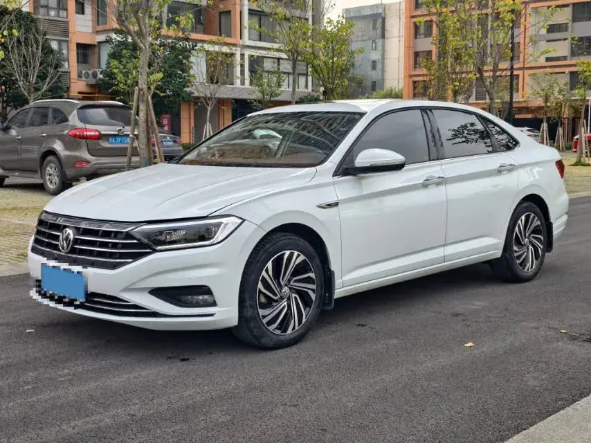 2021 Volkswagen Sagitar 1.4T 150HP L4 7DCT