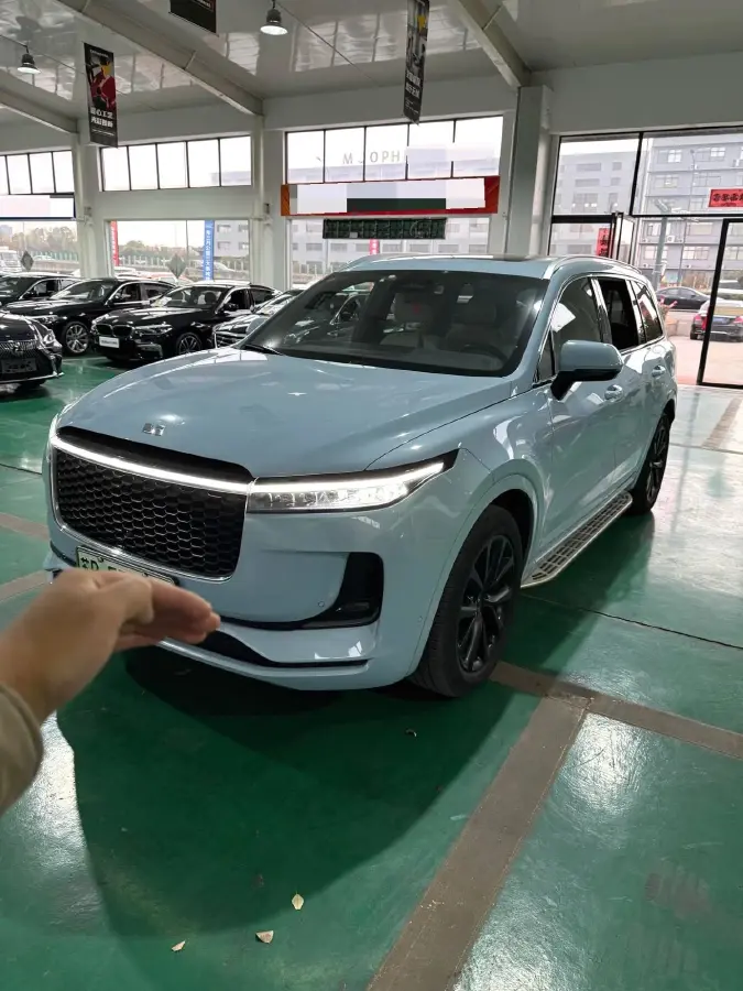 2021 Li ONE Range Extended 131HP REEV 40.5KWH