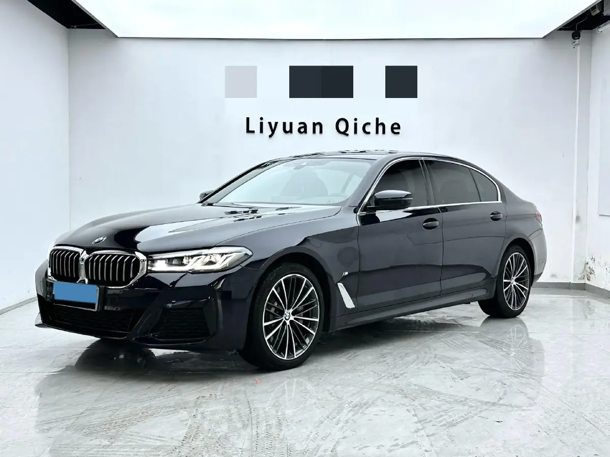 2023 BMW 5 Series 2.0T 245HP L4 8AT