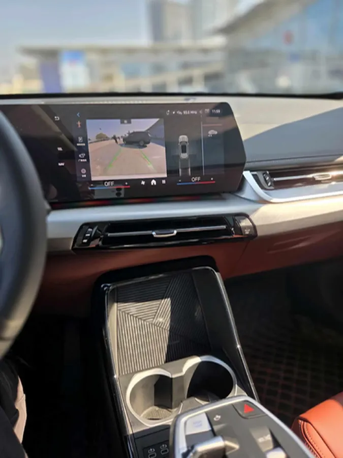 2025 Iveco 3.0T 179HP L4 8AT,autocango,china used car exporter,china ev exporter,chinese used car exporter,chinese used ev exporter