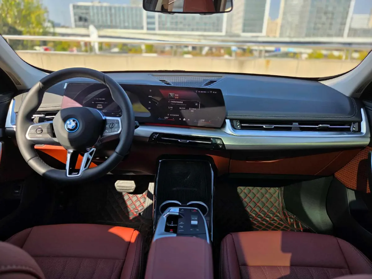 2025 Iveco 3.0T 179HP L4 8AT,autocango,china used car exporter,china ev exporter,chinese used car exporter,chinese used ev exporter