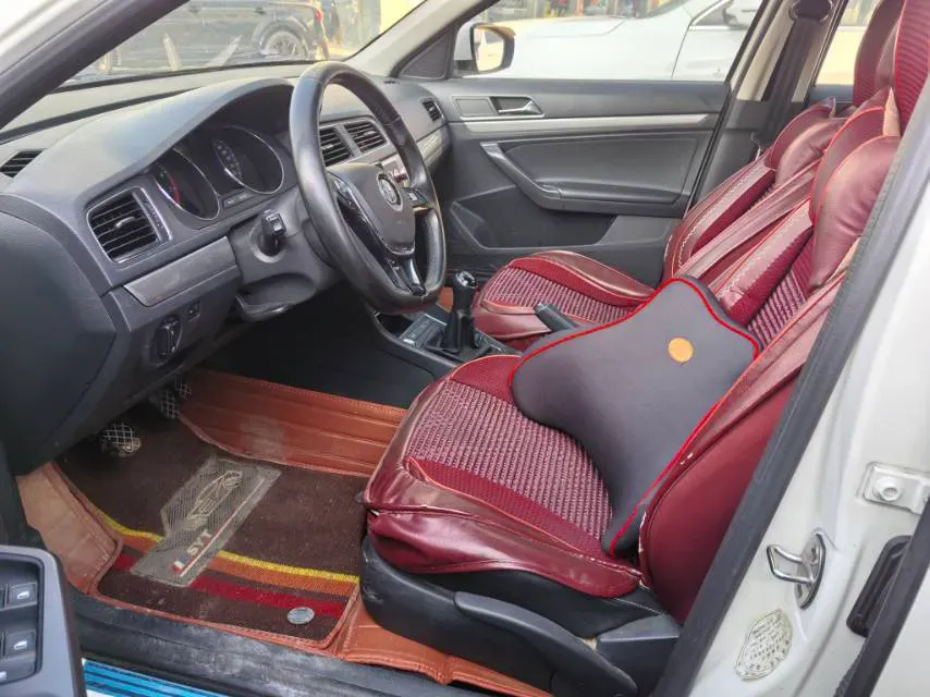 2017 Zotye Damy X7 1.8T 177HP L4 5MT,autocango,china used car exporter,china ev exporter,chinese used car exporter,chinese used ev exporter