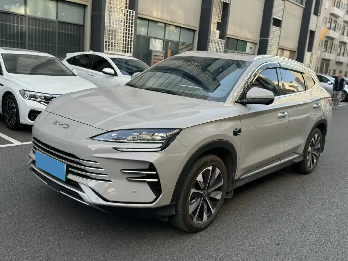 2025 BYD Song Plus 1.5L 101HP L4 E-CVT PHEV 26.6KWH