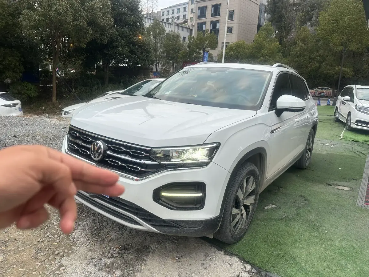 2021 Volkswagen Tayron 2.0T 186HP L4 7DCT