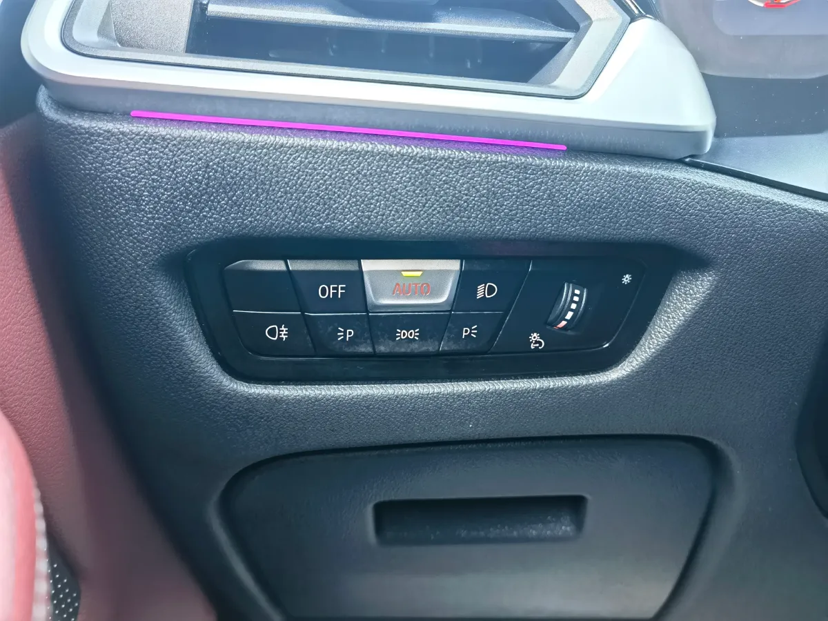 2022 MAXUS T90 RV 2.0T 218HP L4 8AT,autocango,china used car exporter,china ev exporter,chinese used car exporter,chinese used ev exporter