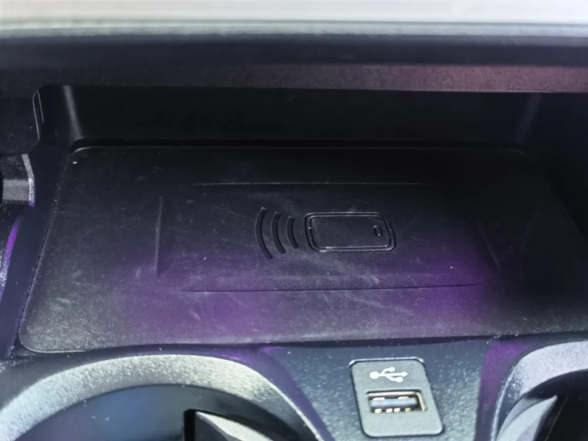 2022 MAXUS T90 RV 2.0T 218HP L4 8AT,autocango,china used car exporter,china ev exporter,chinese used car exporter,chinese used ev exporter