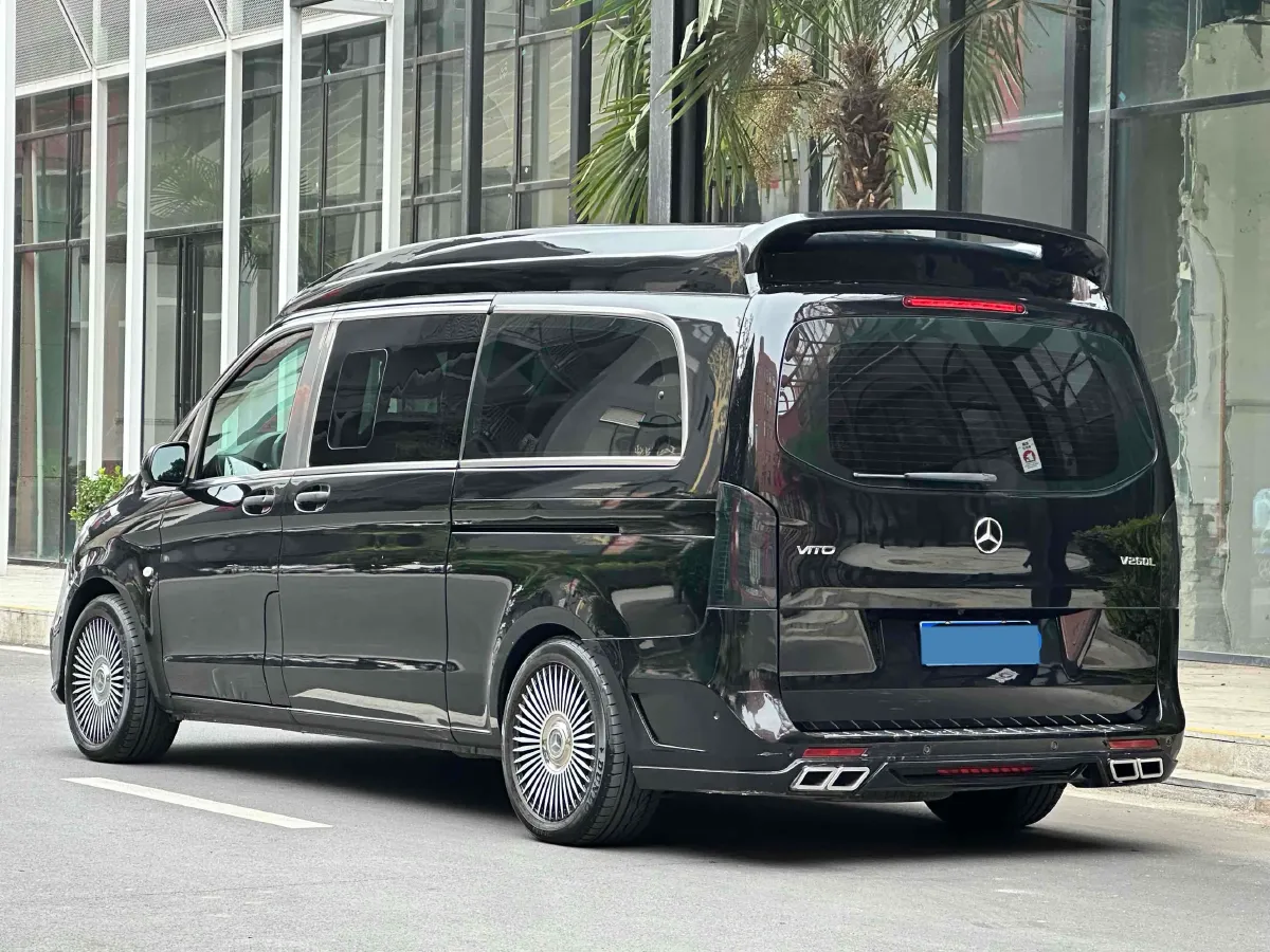2021 Mercedes-Benz Vito 2.0T 211HP L4 9AT,autocango,china used car exporter,china ev exporter,chinese used car exporter,chinese used ev exporter
