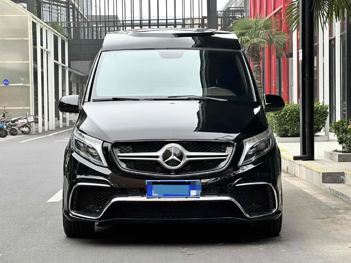 2021 Mercedes-Benz Vito 2.0T 211HP L4 9AT,autocango,china used car exporter,china ev exporter,chinese used car exporter,chinese used ev exporter