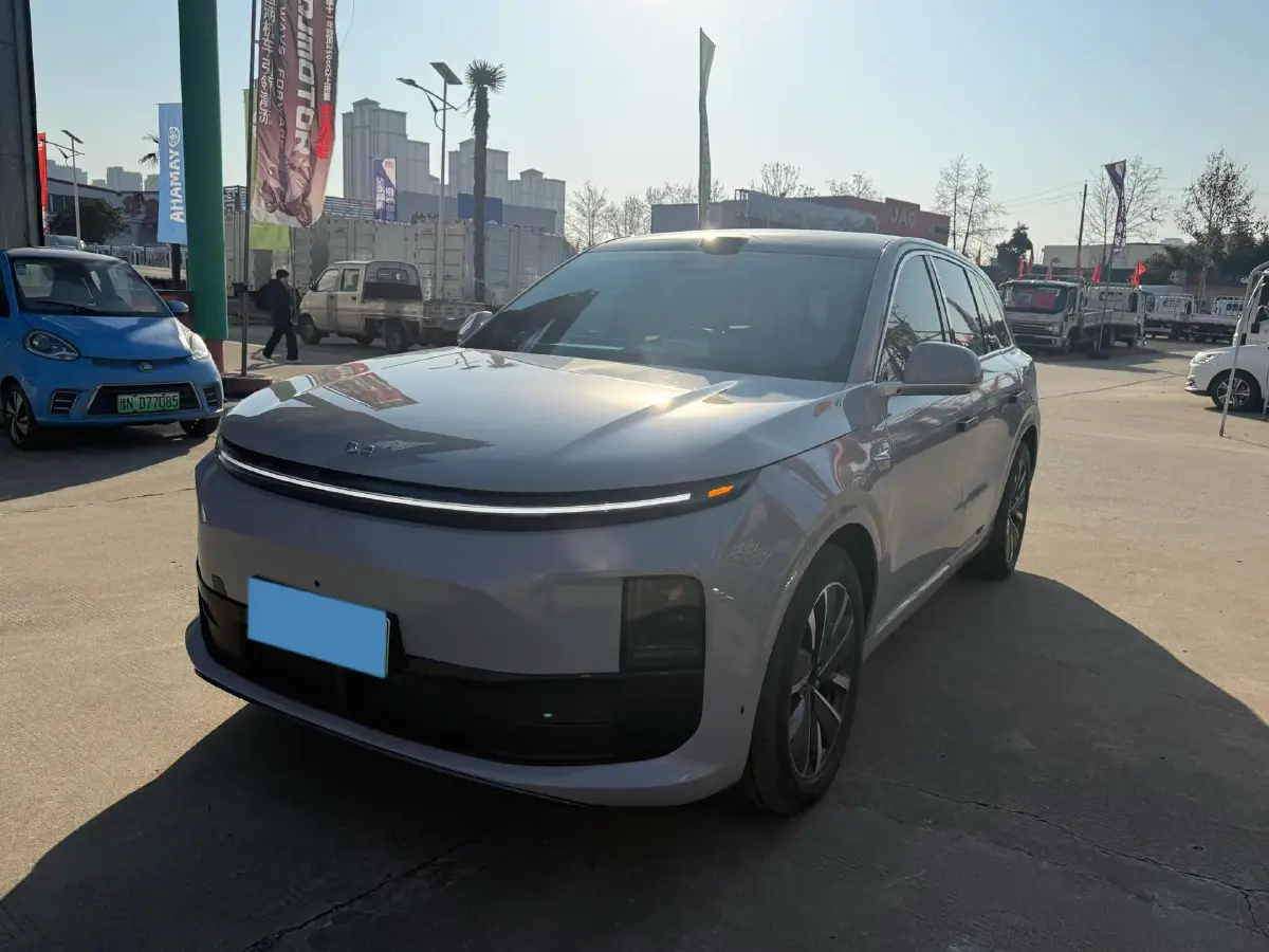 2025 Li L6 Range Extended 154HP L4 REEV