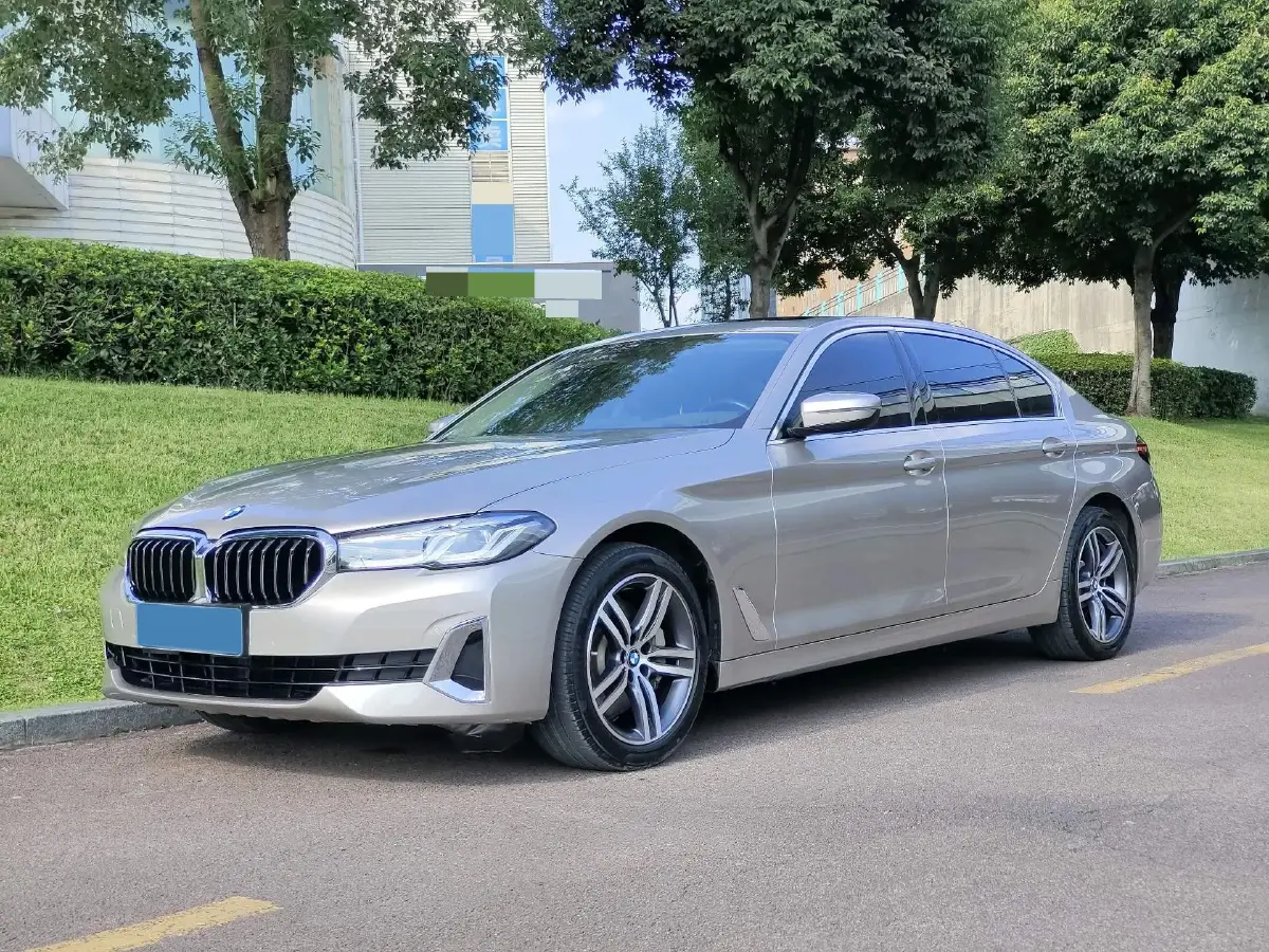 2021 BMW 5 Series 2.0T 252HP L4 8AT