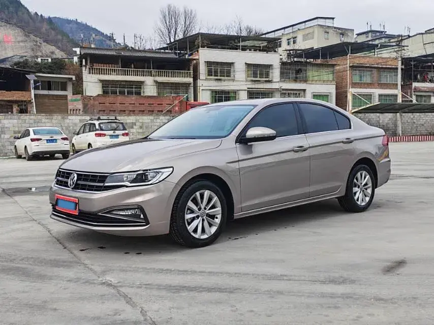 2020 Volkswagen Bora 1.5L 113HP L4 6AT