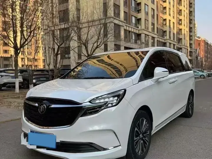 2022 Buick GL8 2.0T 237HP L4 9AT