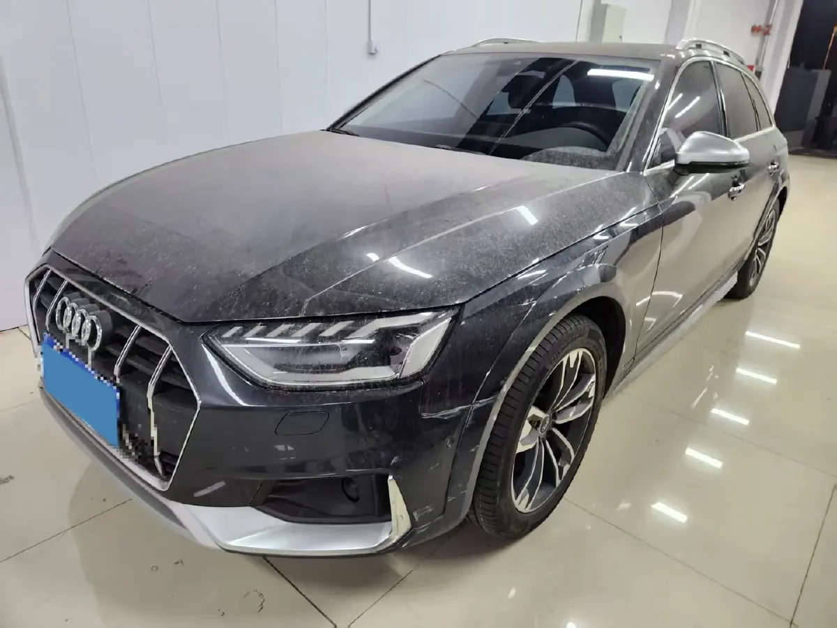 2023 Audi A4 2.0T 265HP L4 7DCT,autocango,china used car exporter,china ev exporter,chinese used car exporter,chinese used ev exporter