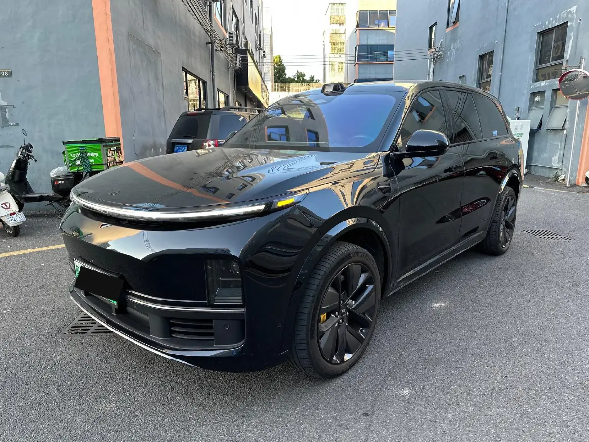 2024 Toyota Land Cruiser Prado 2.4T 282HP L4 8AT Hybrid