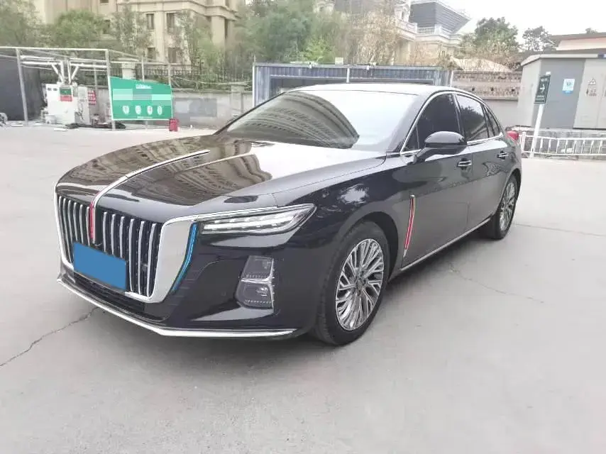 2023 HongQi H5 2.0T 224HP L4 8AT