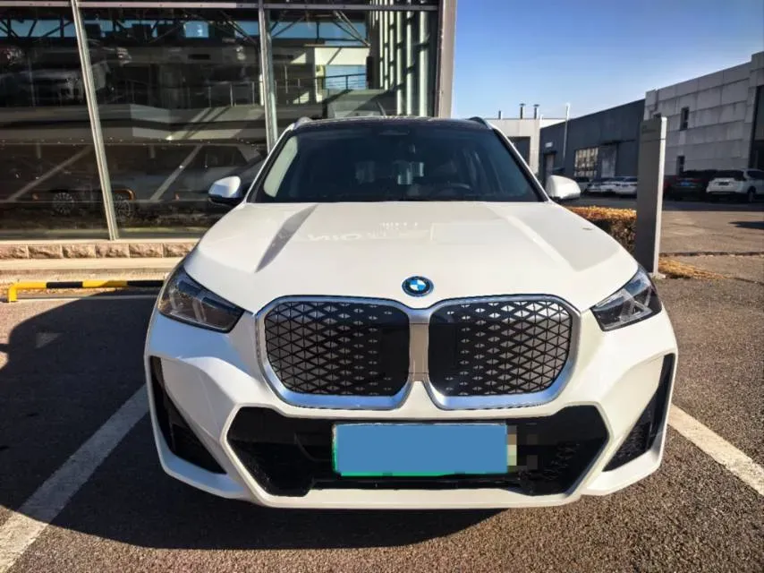 2025 Iveco 3.0T 179HP L4 8AT,autocango,china used car exporter,china ev exporter,chinese used car exporter,chinese used ev exporter