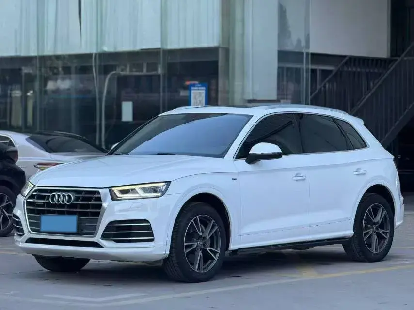 2020 Audi Q5L 2.0T 190HP L4 7DCT