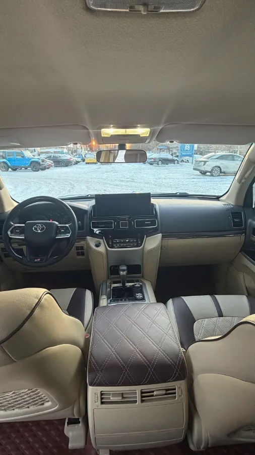 2015 Toyota Land Cruiser 4.0L 275HP V6 5AT,autocango,china used car exporter,china ev exporter,chinese used car exporter,chinese used ev exporter